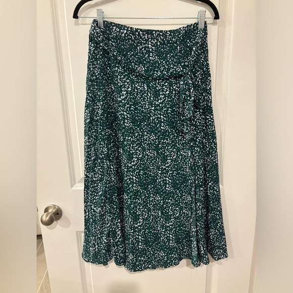 Dresses & Skirts - Skies are Blue Green Medium Pleated Skirt